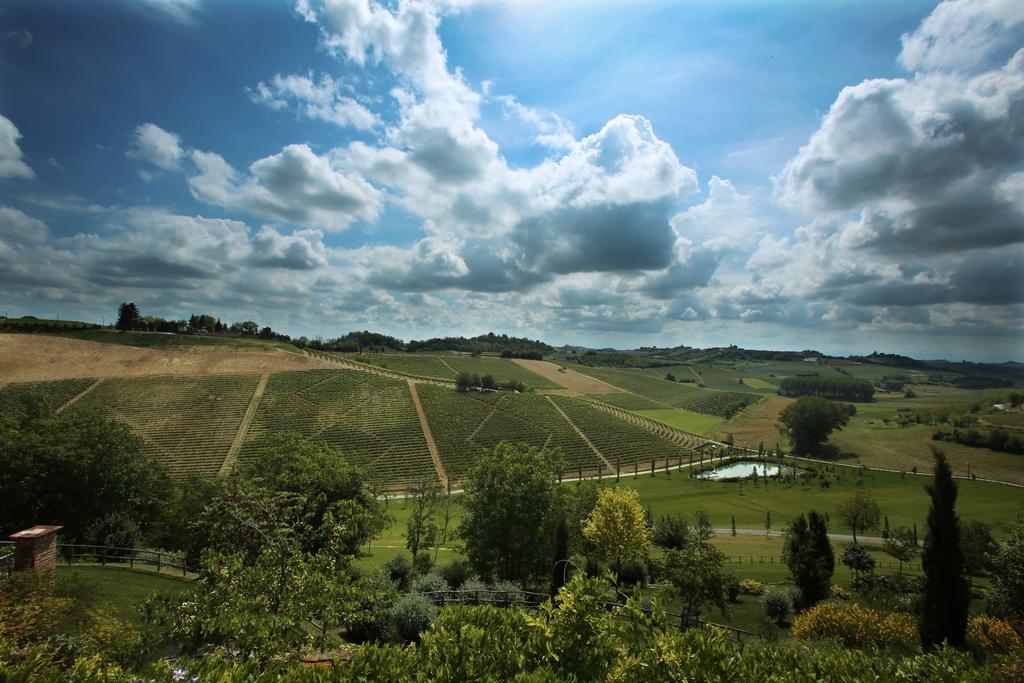 Relais Di Tenuta Santa Caterina B&B Grazzano Badoglio Exterior photo